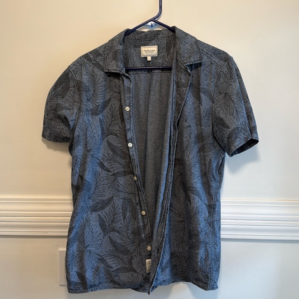 Short sleeve floral Hawaiian button up Frank and Oak shirt